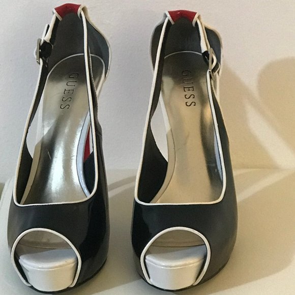 Guess Heels - Picture 2 of 3